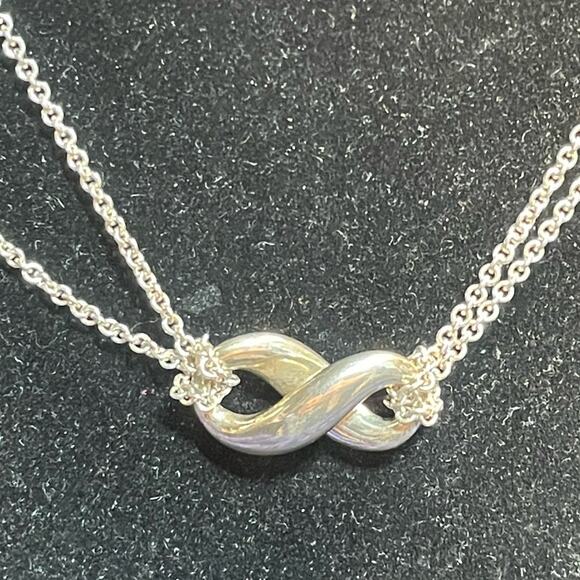 Tiffany and Co. Double Stranded 925 Sterling Silver infinity Necklace - Picture 1 of 2